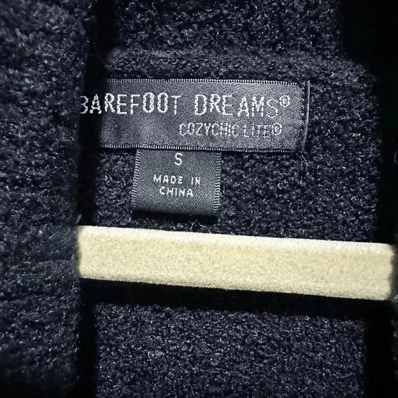 Barefoot Dreams CozyChic Lite Circle Cardi Size Small EUC - Picture 3 of 4